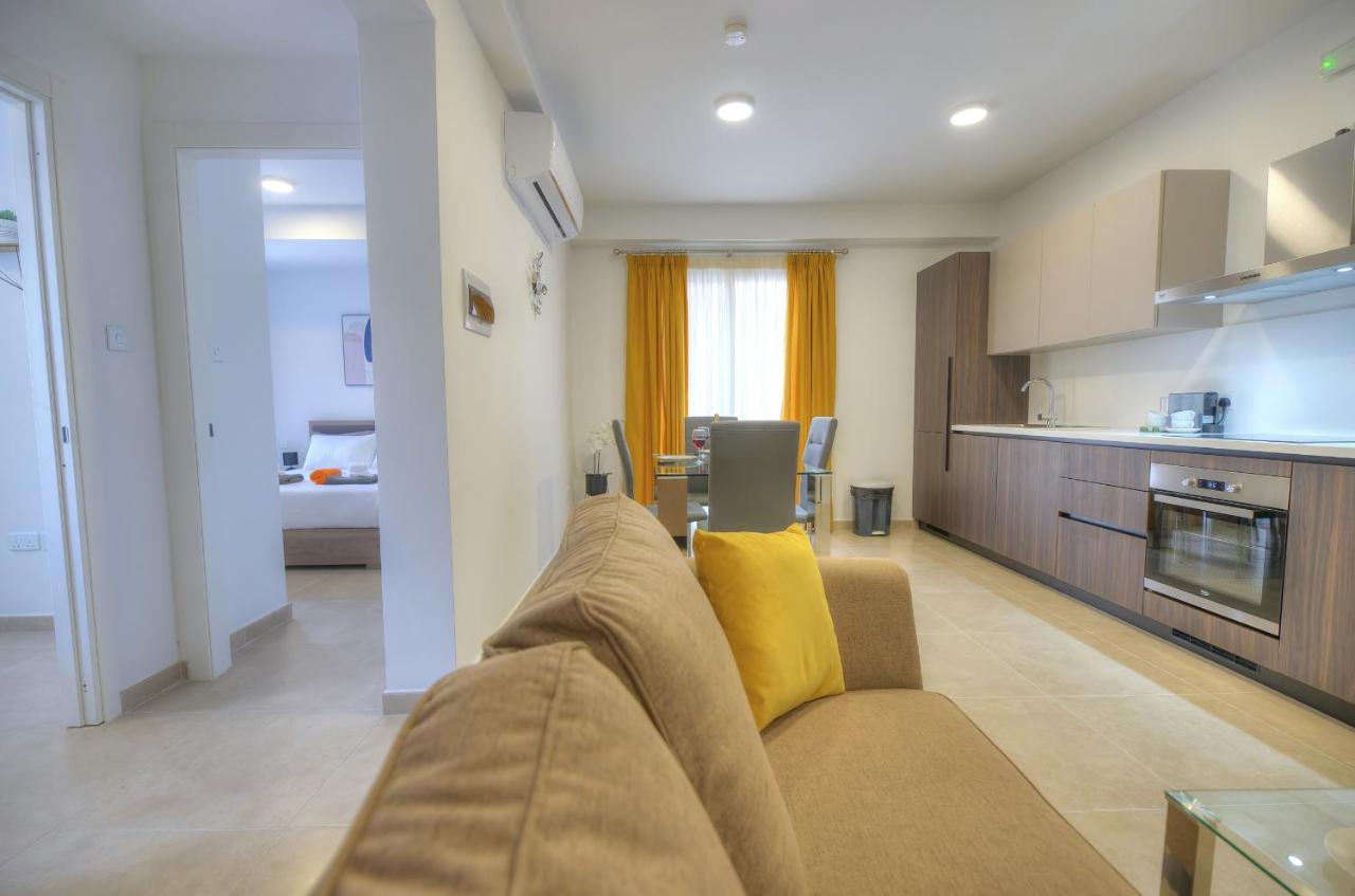 Brand New And Tastefully Furnished 2 Bedroom Apartment Ddif1-2 Gzira Exterior photo